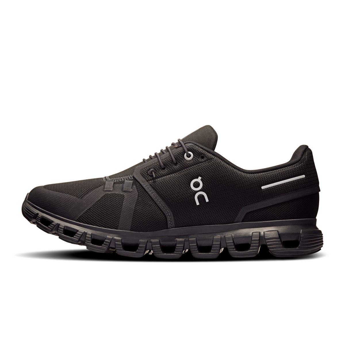 On Cloud 6 – Black/Black – view 4