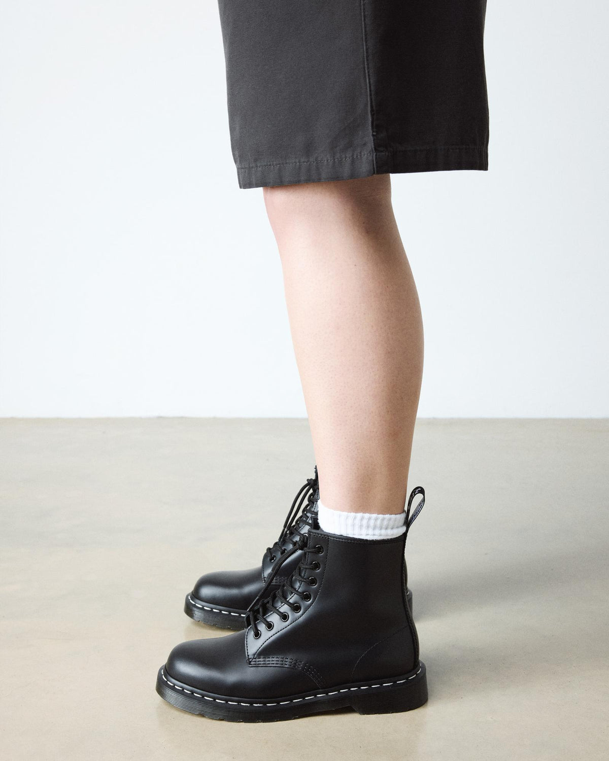 Dr. Martens 1460 White Stitch Smooth Leather Boot – Black