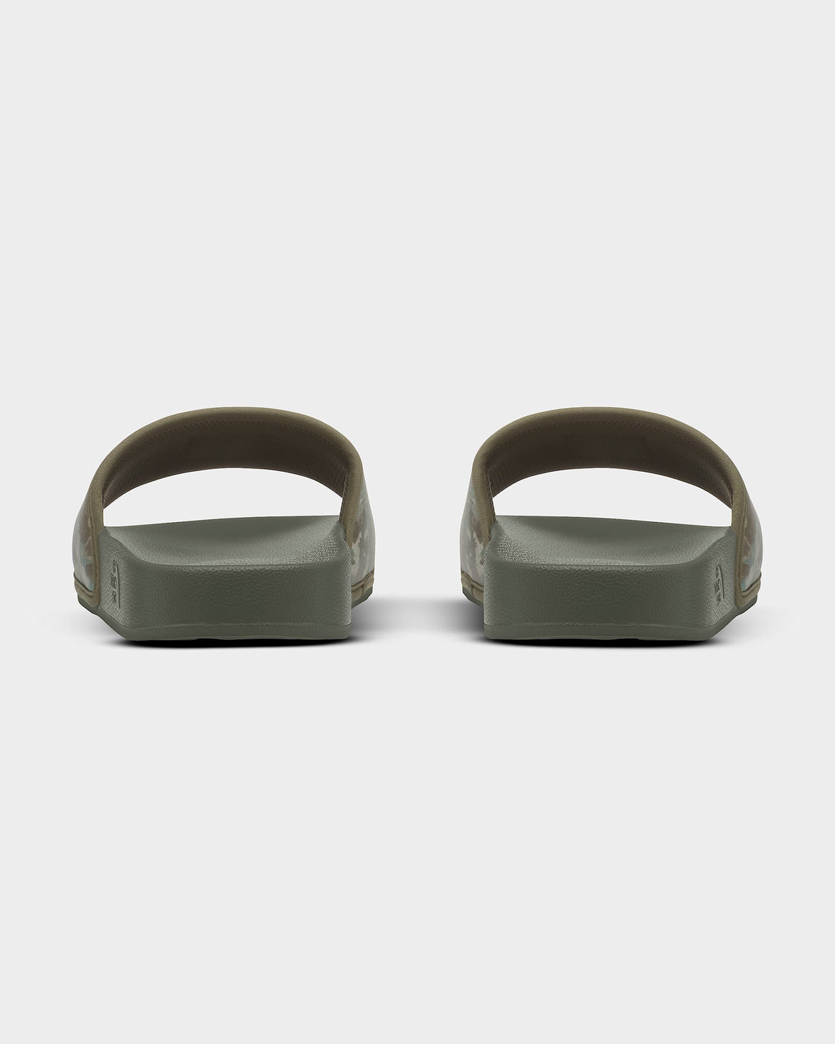 The North Face Base Camp Slides III – Military Olive Stippled Camo Print/TNF Black