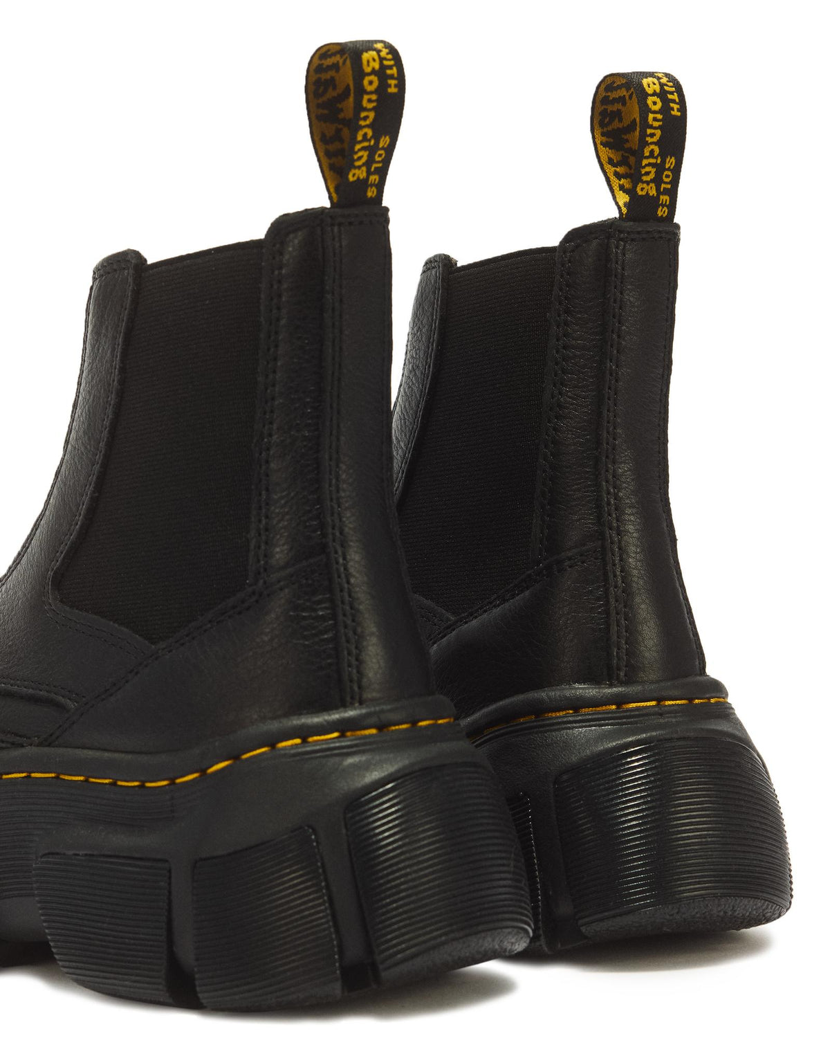 Dr. Martens DMXL Zip Chelsea Leather Boot – Black