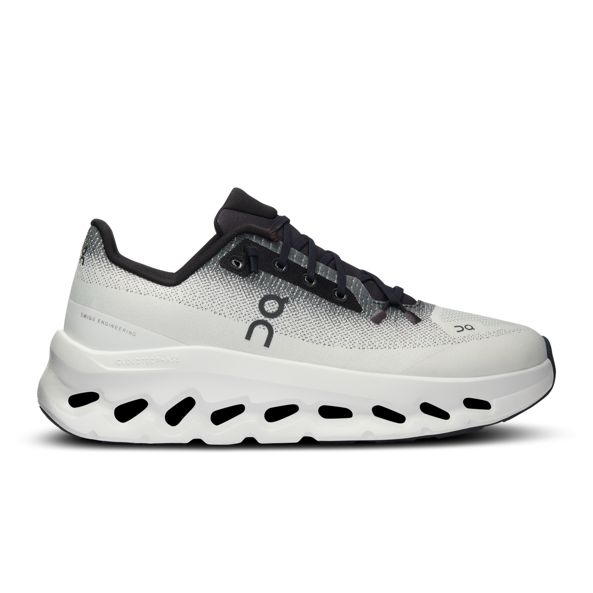 On Women's Cloudtilt – Black/Ivory